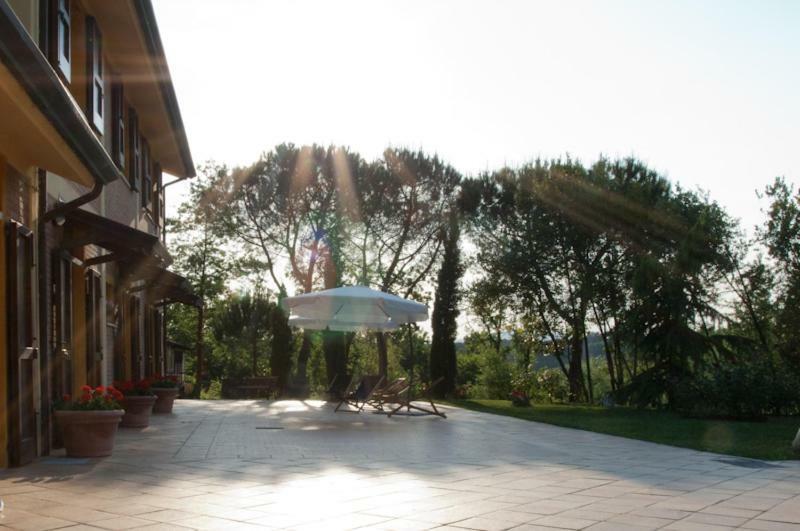 Agriturismo Di Paterno Sarzana Exteriör bild